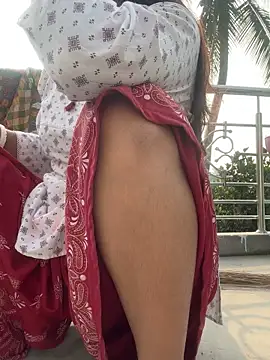 Snapshot of Ishikarana chatting on October 28, 2:12 am Ishikarana online show from October 28, 2:12 am