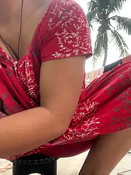 Snapshot of Ishikarana chatting on November 5, 1:52 am Ishikarana online show from November 5, 1:52 am