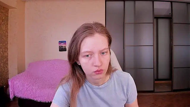 Ksuhesa online show from April 2, 3:24 am