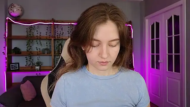 Ksuhesa online show from February 16, 8:02 am