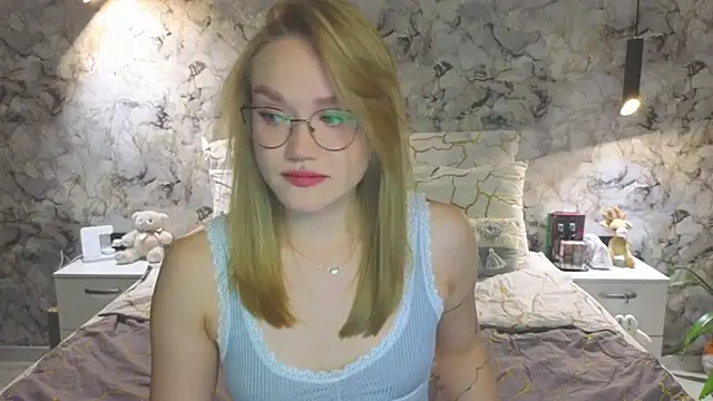 Aurora Golden1 online show from October 26, 5:57 pm