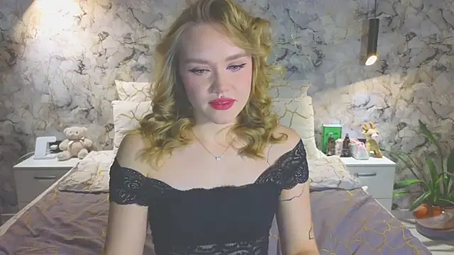 Aurora Golden1 online show from December 1, 5:47 pm