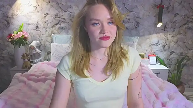 Aurora Golden1 online show from February 5, 3:30 pm