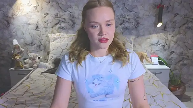 Aurora Golden1 online show from March 2, 4:25 pm