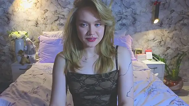 Aurora Golden1 online show from February 10, 5:23 pm