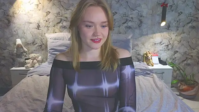 Aurora Golden1 online show from March 25, 2:44 am