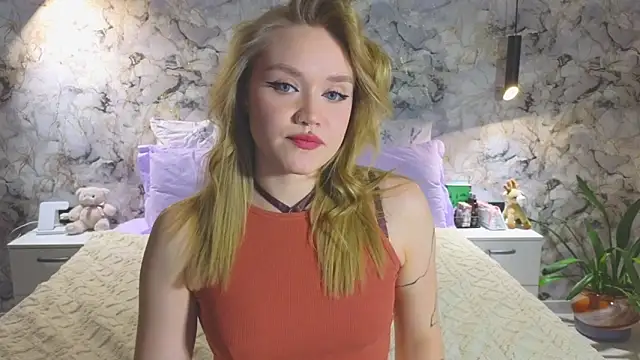 Aurora Golden1 online show from November 28, 5:13 pm