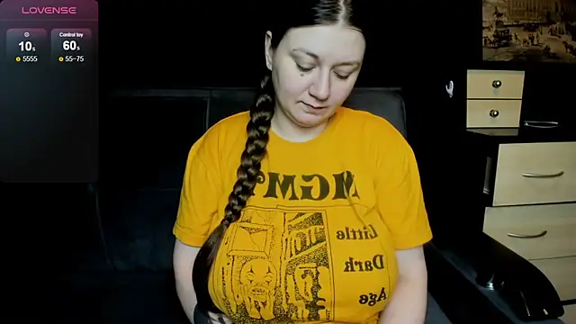 AlisaBacker online show from April 18, 7:18 pm