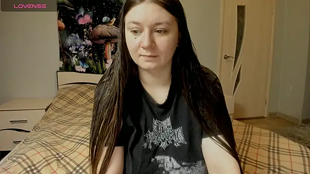 AlisaBacker online show from December 21, 3:25 pm