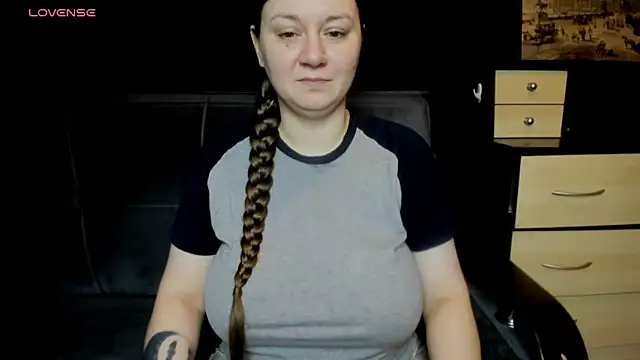 AlisaBacker online show from March 12, 1:15 pm