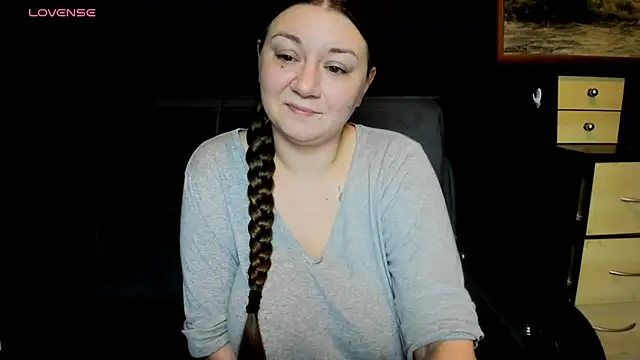 Snapshot of AlisaBacker chatting on July 11, 7:58 pm AlisaBacker online show from July 11, 7:58 pm