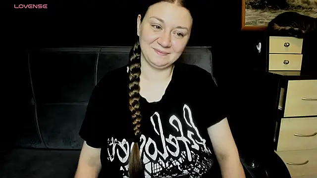 Snapshot of AlisaBacker chatting on July 3, 9:54 pm AlisaBacker online show from July 3, 9:54 pm