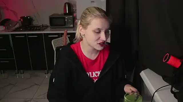 MertyXX online show from February 21, 10:12 pm