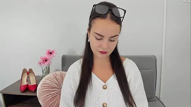 KendalNew online show from September 30, 4:13 pm