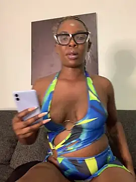 Ass-Queen online show from December 10, 11:30 pm