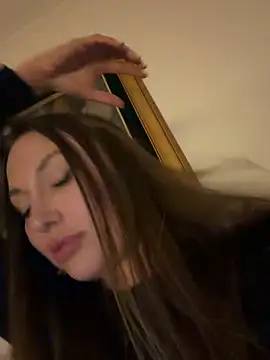 seilyfox online show from March 13, 2:49 am