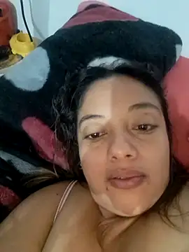 Snapshot of _MaripossaSexy_ chatting on December 24, 4:44 am MaripossaSexy online show from December 24, 4:44 am