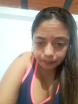 Snapshot of _MaripossaSexy_ chatting on December 10, 2:16 am MaripossaSexy online show from December 10, 2:16 am