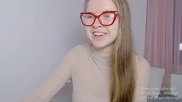 Sarah HS online show from April 29, 5:30 pm