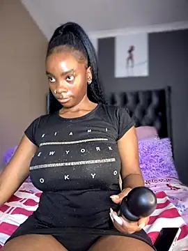 Snapshot of Candy-Heart chatting on November 13, 11:58 am Candy-Heart online show from November 13, 11:58 am