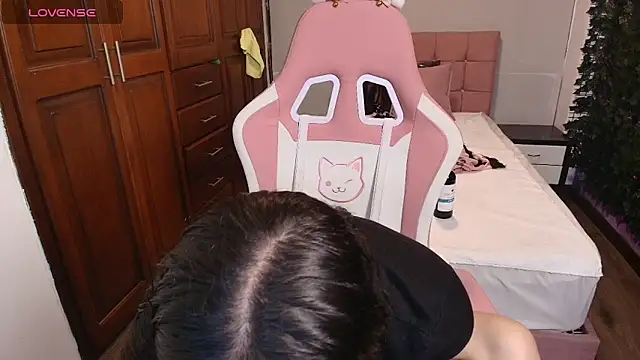 emmars  online show from January 9, 10:17 pm