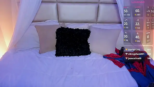 kristen kassi online show from October 7, 7:42 am