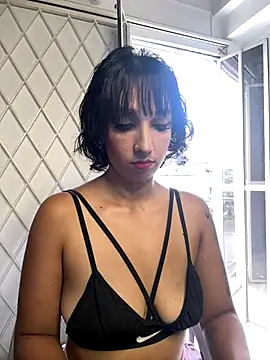 kristen kassi online show from November 28, 7:47 pm