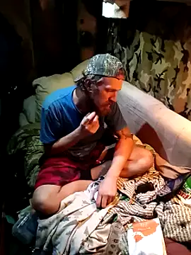 hothippie420 online show from October 30, 12:20 am