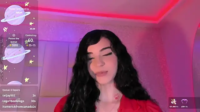 Snapshot of Summer_walkerr chatting on February 14, 6:40 pm Summer walkerr online show from February 14, 6:40 pm