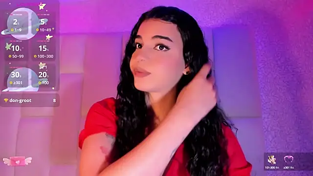 Snapshot of Summer_walkerr chatting on February 21, 3:54 pm Summer walkerr online show from February 21, 3:54 pm