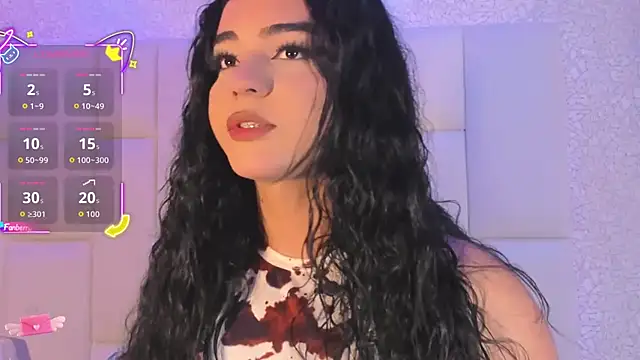 Snapshot of Summer_walkerr chatting on November 8, 12:42 pm Summer walkerr online show from November 8, 12:42 pm