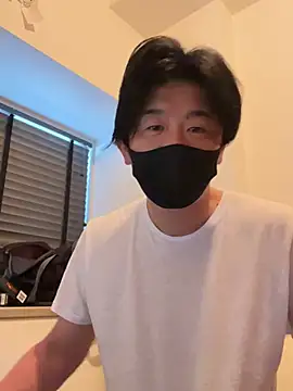 Snapshot of MTKIK chatting on March 9, 1:14 am MTKIK online show from March 9, 1:14 am