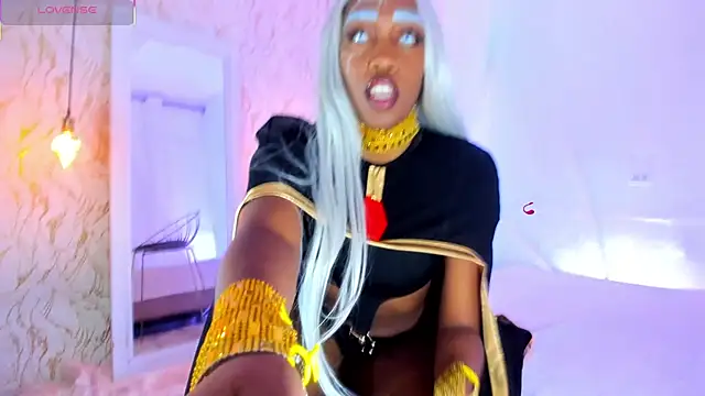 NATALIE PARKERR online show from October 31, 12:35 pm