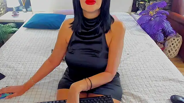 shannon4u online show from February 25, 8:08 pm