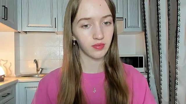 Snapshot of leslie_my_lovee chatting on October 30, 7:00 pm leslie my lovee online show from October 30, 7:00 pm