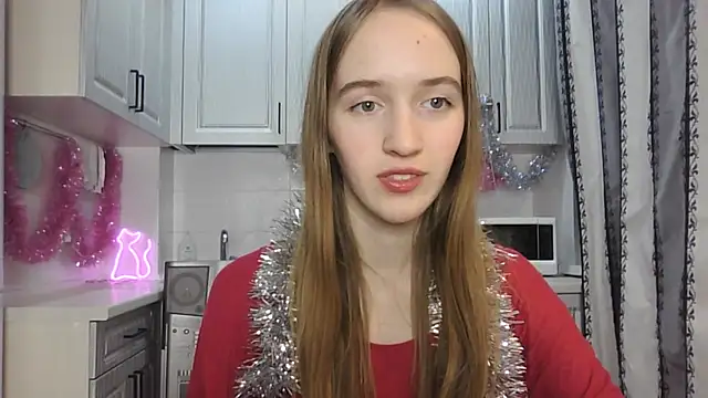 Snapshot of leslie_my_lovee chatting on December 22, 10:58 pm leslie my lovee online show from December 22, 10:58 pm