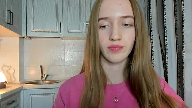 Snapshot of leslie_my_lovee chatting on November 14, 8:01 pm leslie my lovee online show from November 14, 8:01 pm