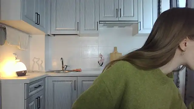 Snapshot of leslie_my_lovee chatting on September 28, 10:55 am leslie my lovee online show from September 28, 10:55 am