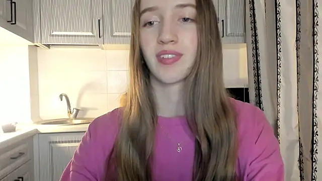 Snapshot of leslie_my_lovee chatting on December 13, 8:04 pm leslie my lovee online show from December 13, 8:04 pm