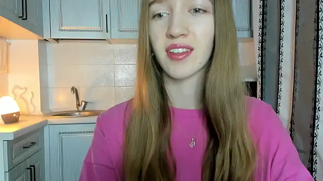 Snapshot of leslie_my_lovee chatting on November 28, 5:18 am leslie my lovee online show from November 28, 5:18 am