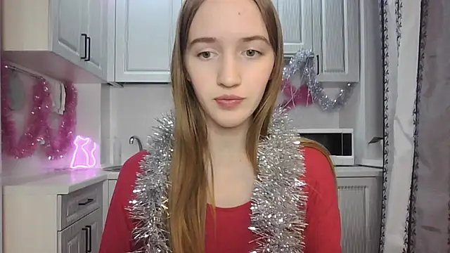 Snapshot of leslie_my_lovee chatting on December 23, 8:25 pm leslie my lovee online show from December 23, 8:25 pm