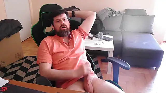 Snapshot of DickStaza chatting on May 11, 2:18 pm DickStaza online show from May 11, 2:18 pm