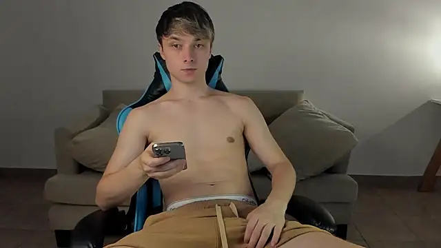 marcusmit online show from January 24, 6:14 pm