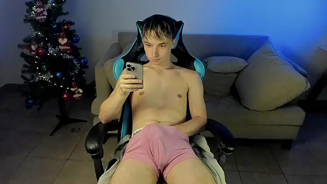 marcusmit online show from December 13, 7:43 pm