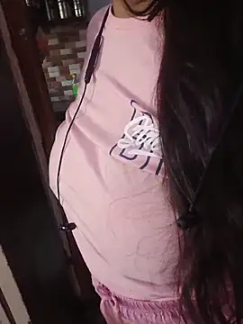 Snapshot of Ivy-09 chatting on February 16, 6:23 am Ivy-09 online show from February 16, 6:23 am