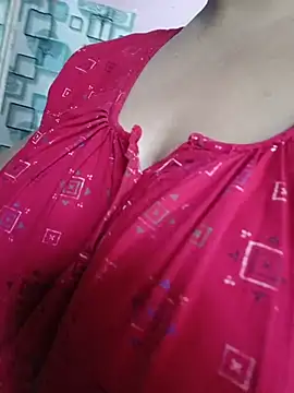 Ivy-09 online show from April 17, 8:17 am