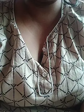 Snapshot of Ivy-09 chatting on February 17, 5:16 am Ivy-09 online show from February 17, 5:16 am