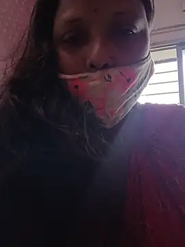 Snapshot of Ivy-09 chatting on February 18, 10:33 am Ivy-09 online show from February 18, 10:33 am