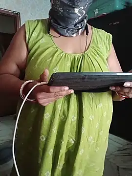 Ivy-09 online show from April 12, 5:22 am