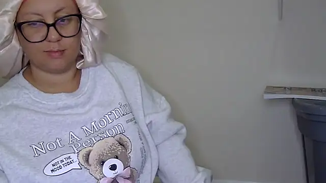 Paisleehaze online show from November 29, 7:25 pm